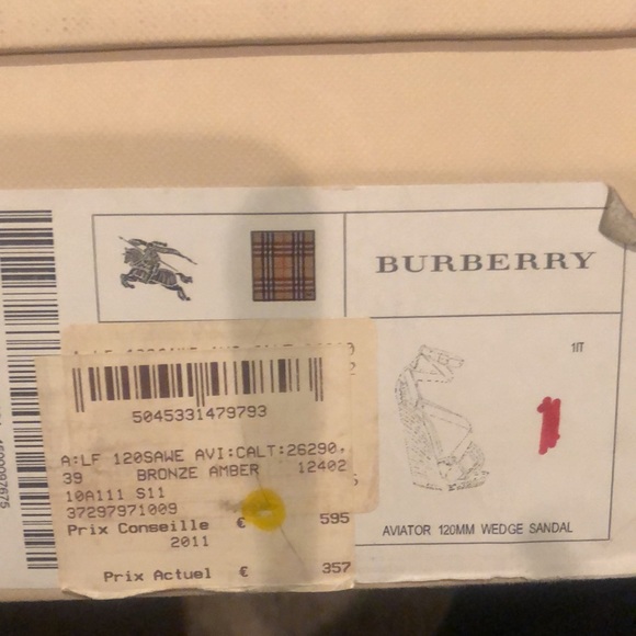 AUTHENTIC Burberry Aviator Wedge Sandals 39 - Picture 5 of 5